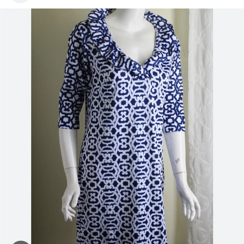 Gretchen Scott, Preppy Ruffle Neck Navy & White Geometric Shift Dress, Size S - Picture 3 of 14